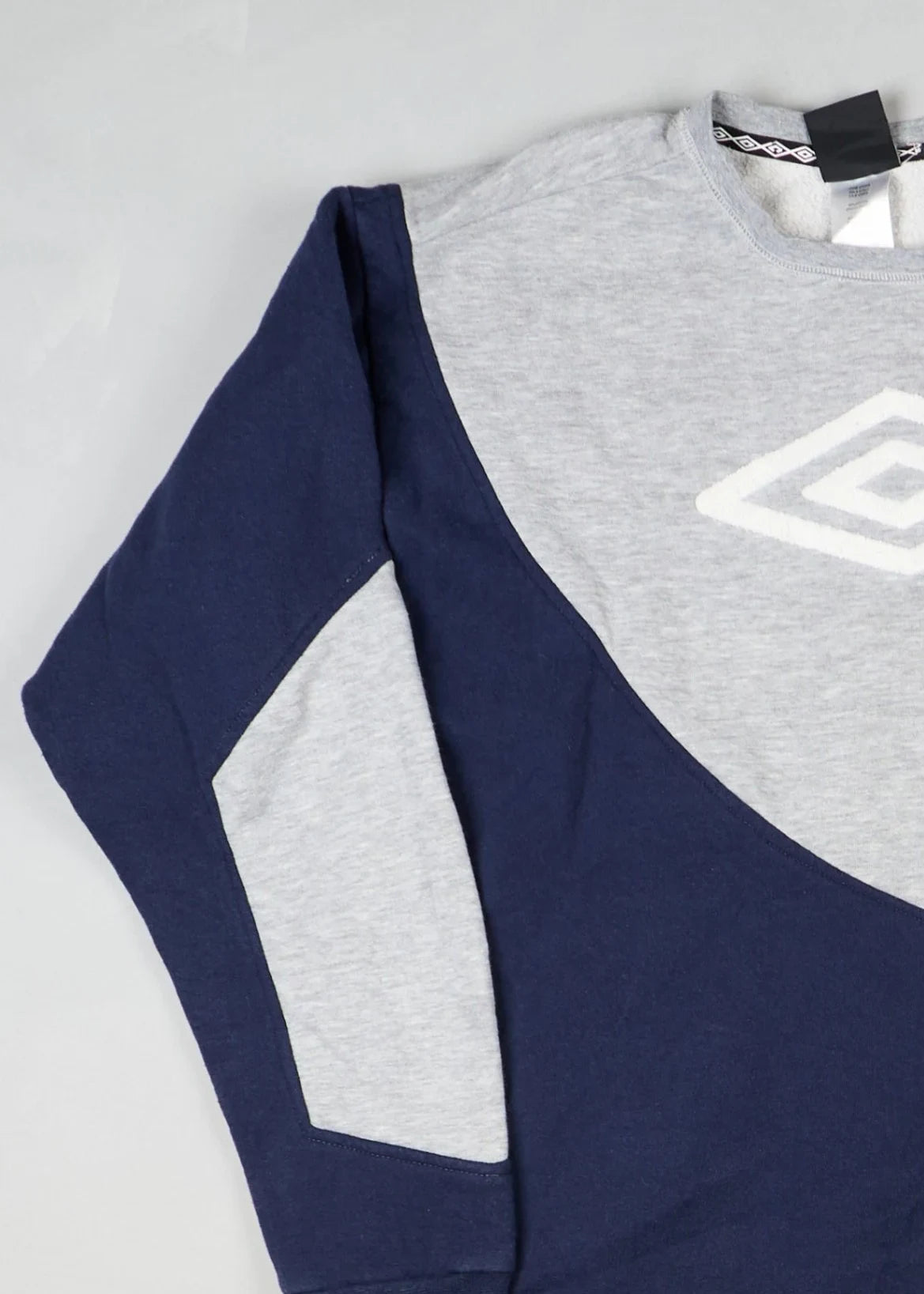 Umbro - Sweatshirt (L) Left