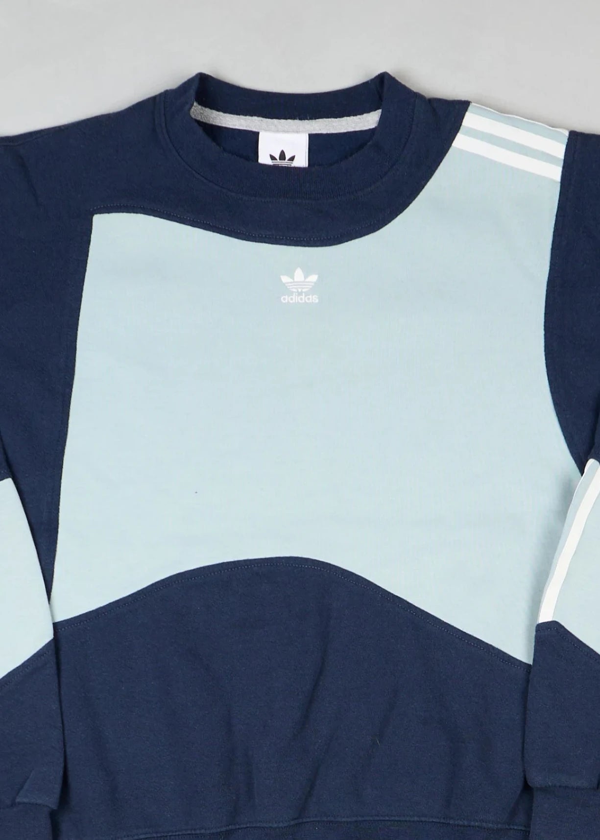 Adidas - Sweatshirt (L) Center