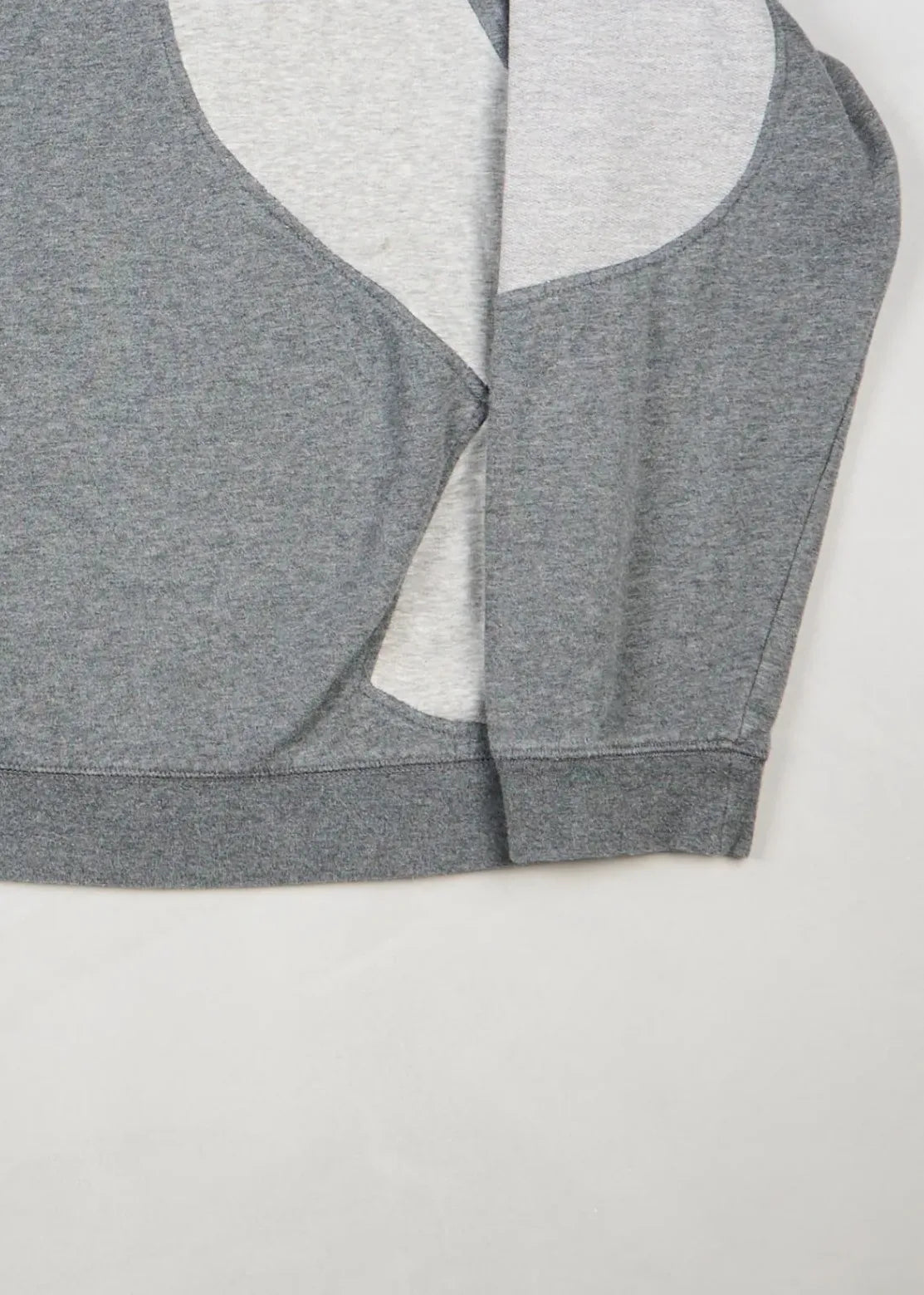 Nike - Sweatshirt (L) Bottom Right