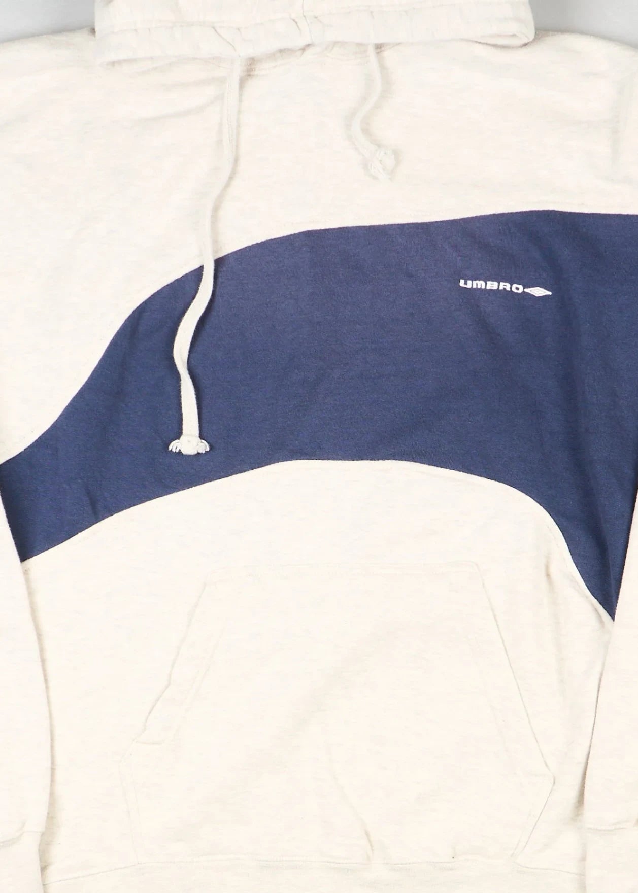 Umbro - Hoodie (XL) Center