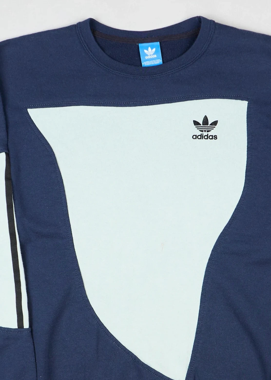 Adidas - Top (M) Center