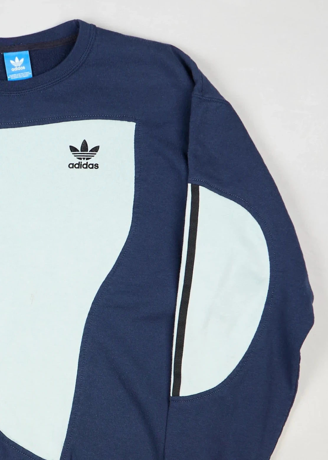 Adidas - Top (M) Right