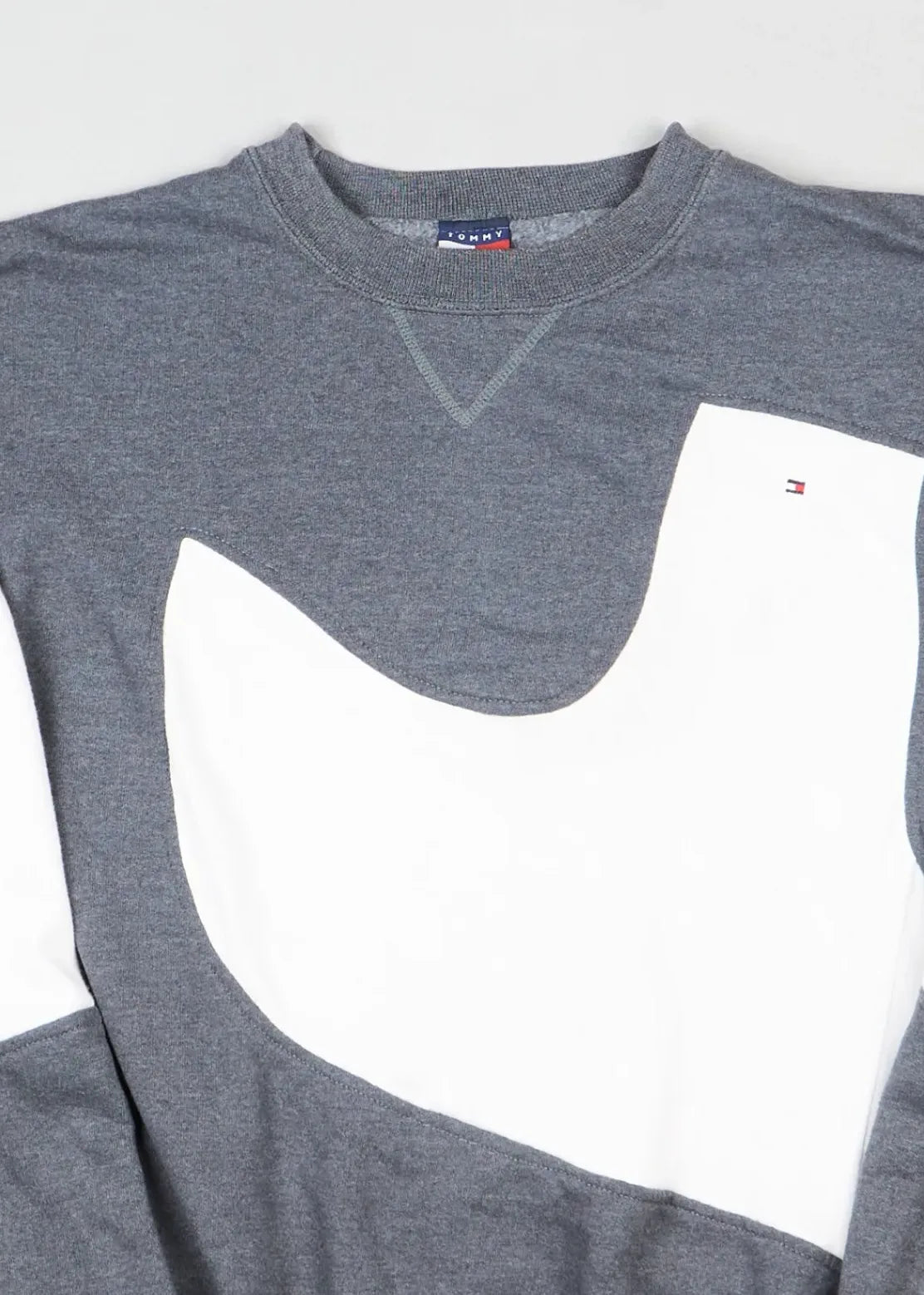 Tommy Hilfiger - Sweatshirt (M) Center