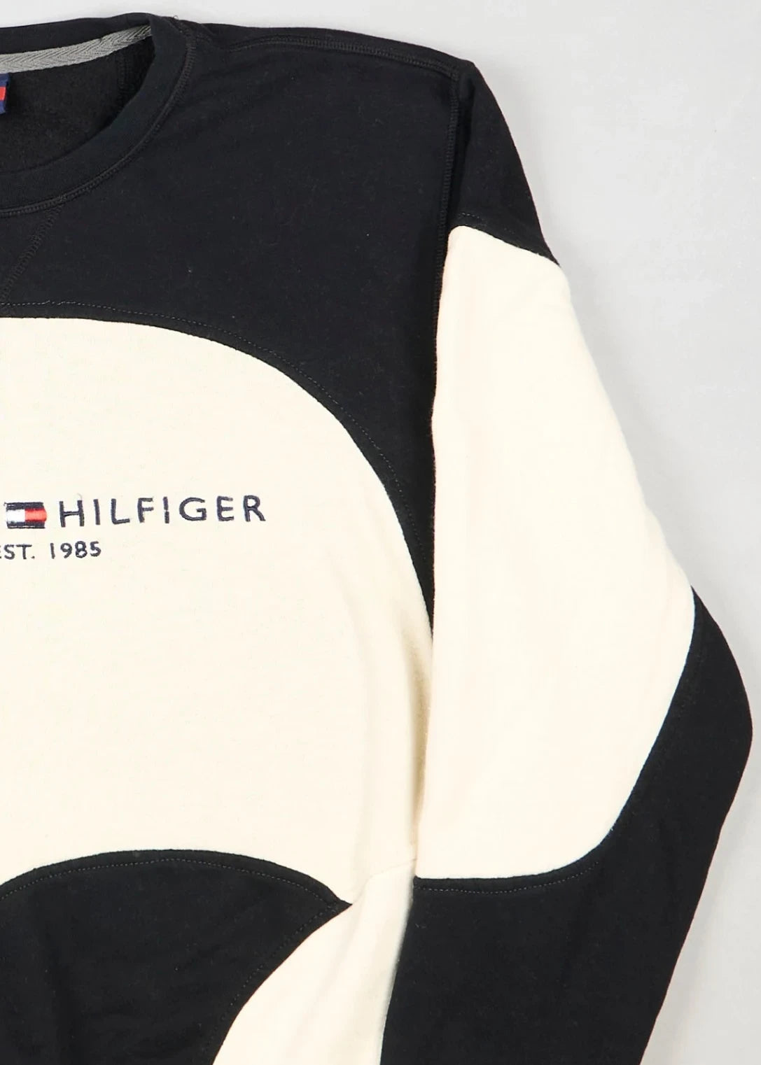 Tommy Hilfiger - Sweatshirt (M) Right