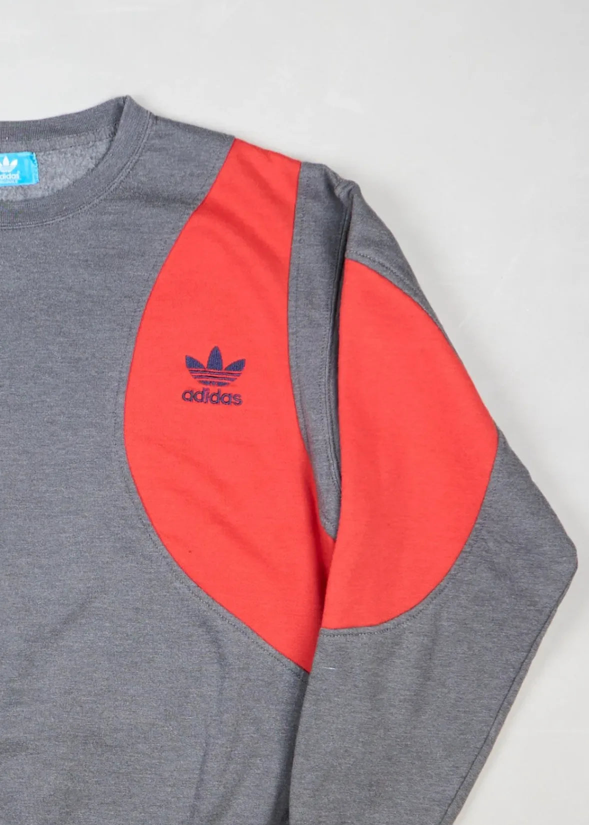 Adidas - Sweatshirt (L) Right