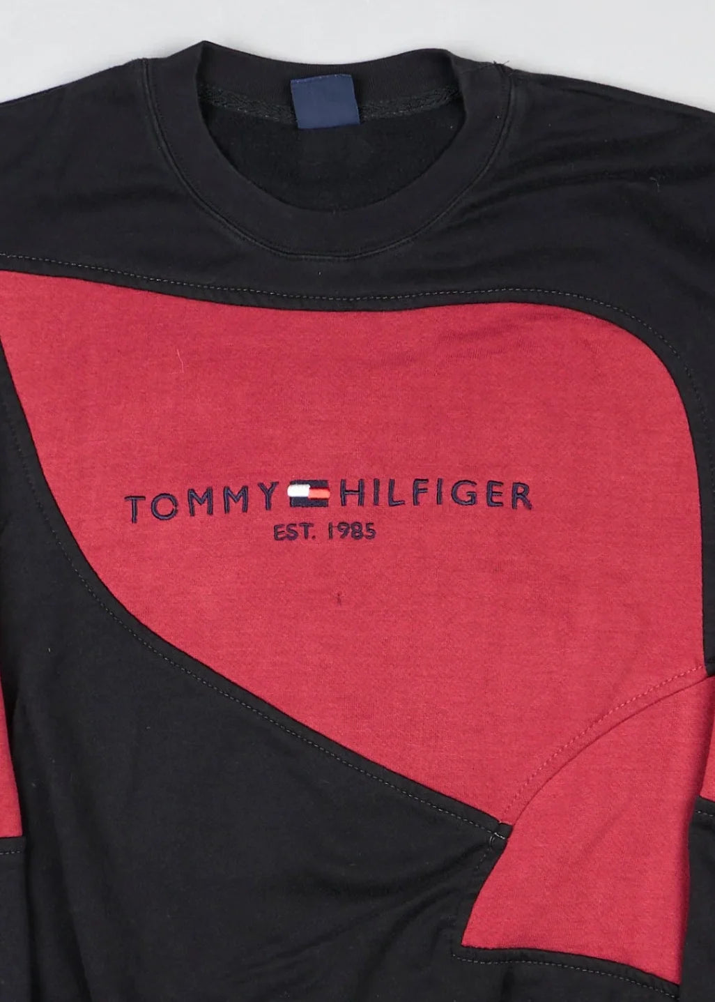 Tommy Hilfiger - Sweater (S) Center