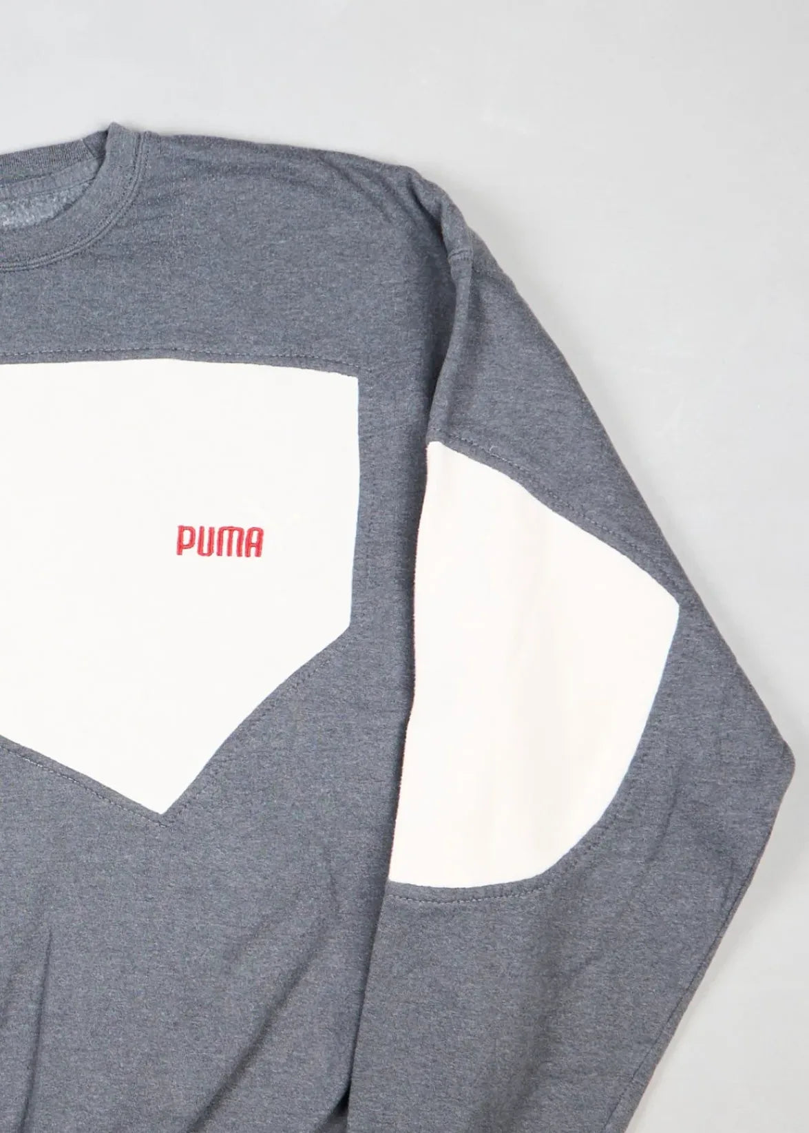 Puma - Sweater (XL) Right