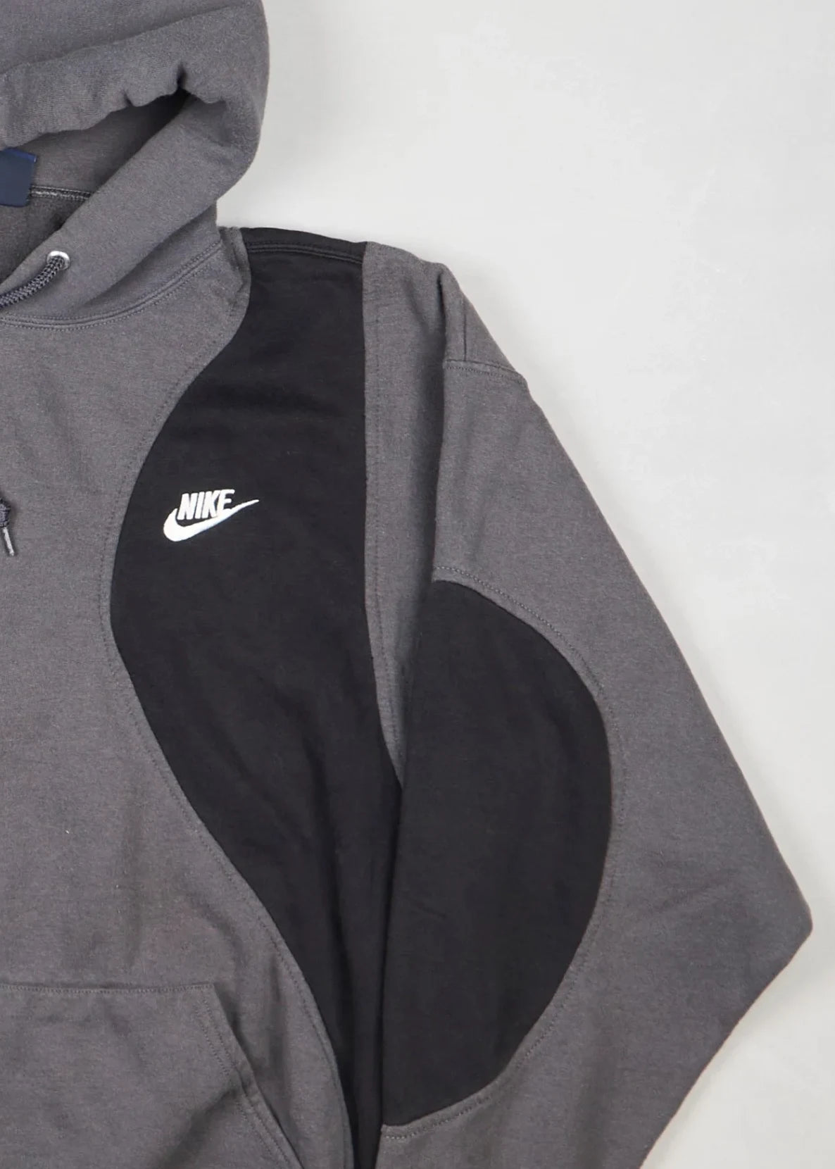 Nike - Hoodie (L) Right