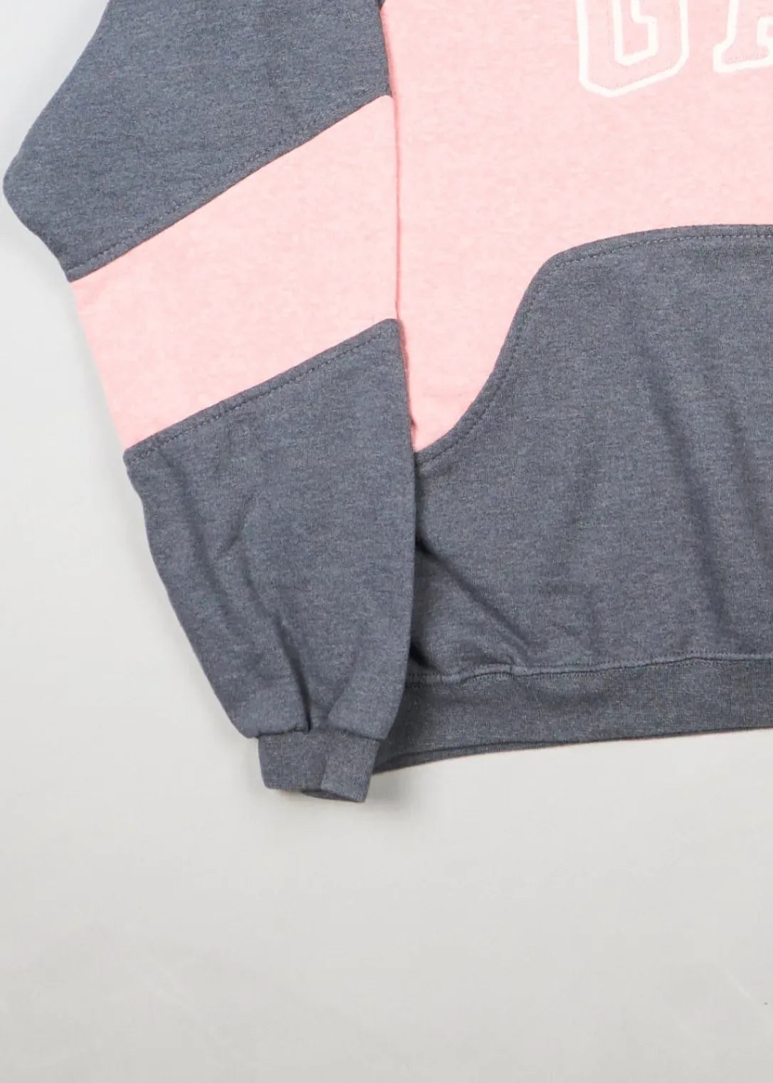 GAP - Sweatshirt (L) Bottom Left