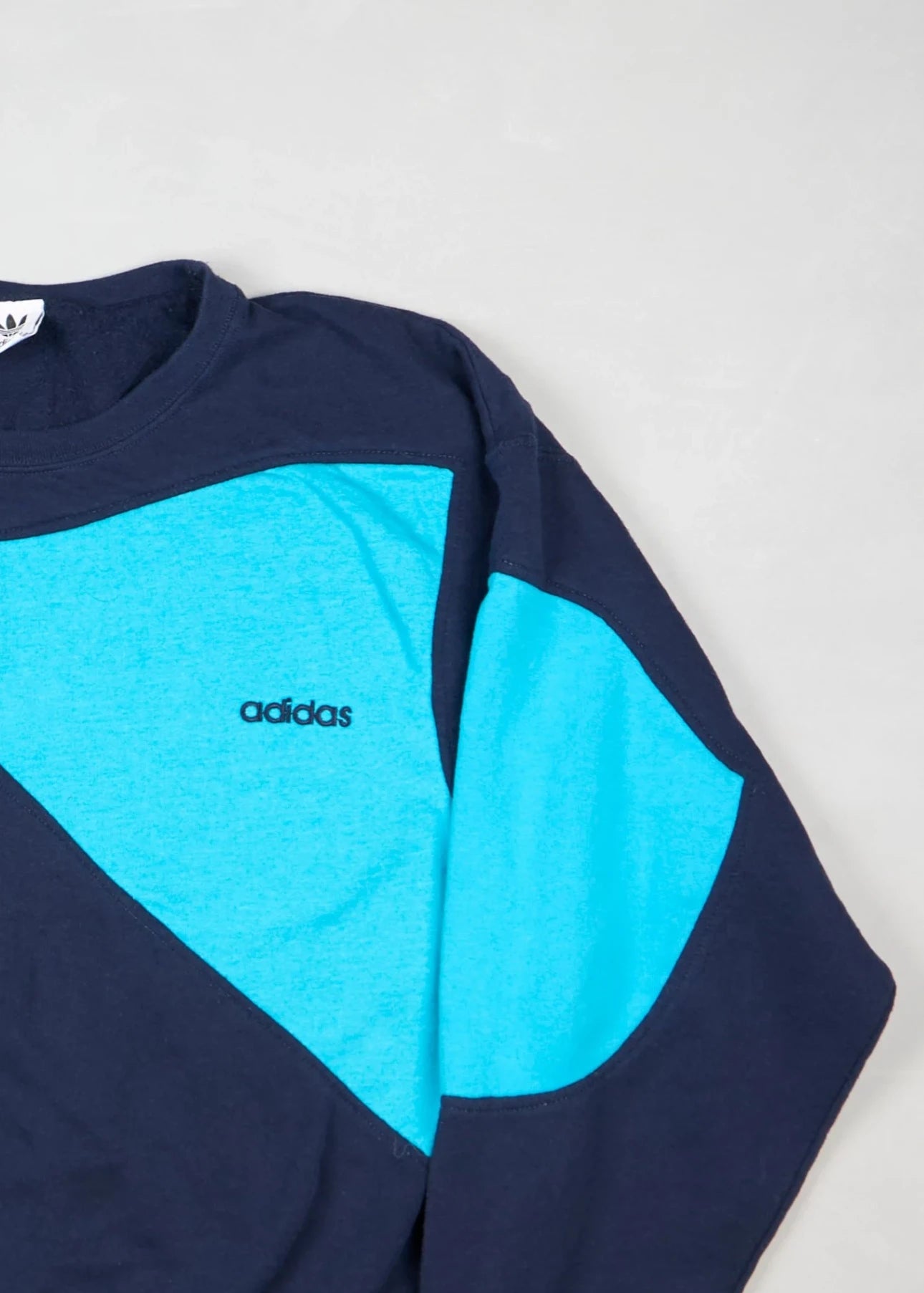 Adidas - Sweatshirt (L) Right