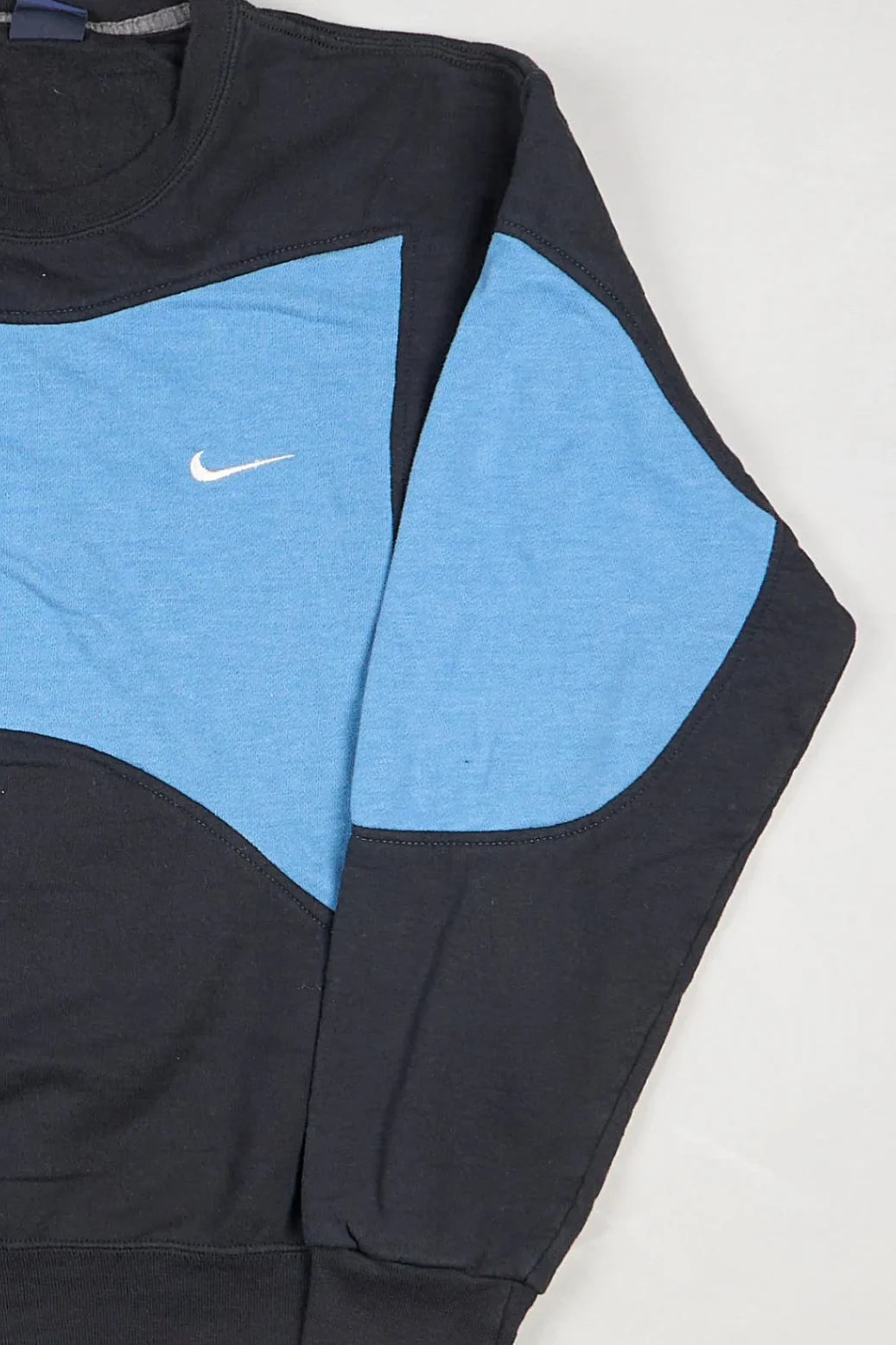 Nike - Sweatshirt (L) Right