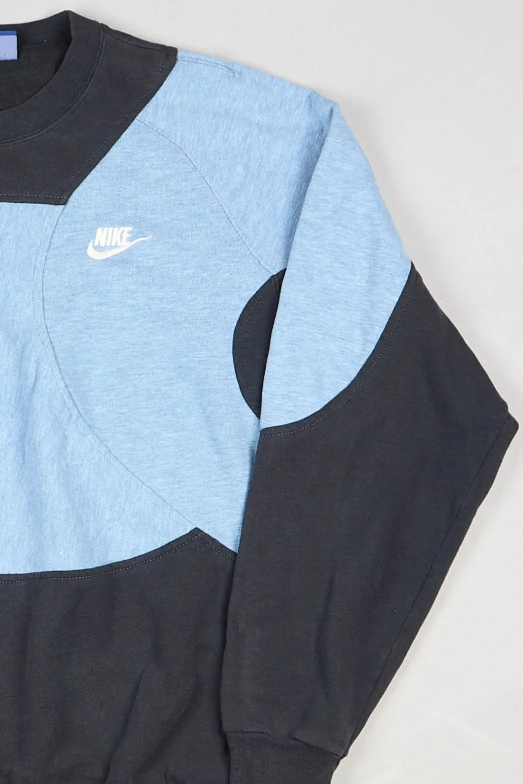 Nike - Sweater (M) Right