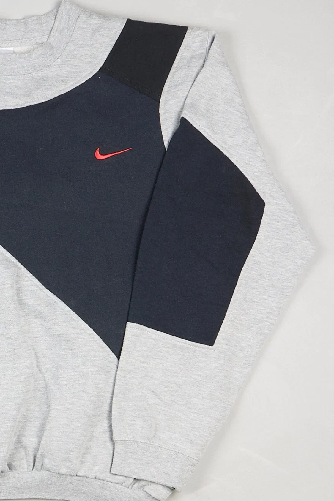 Nike - Sweatshirt (L) Right