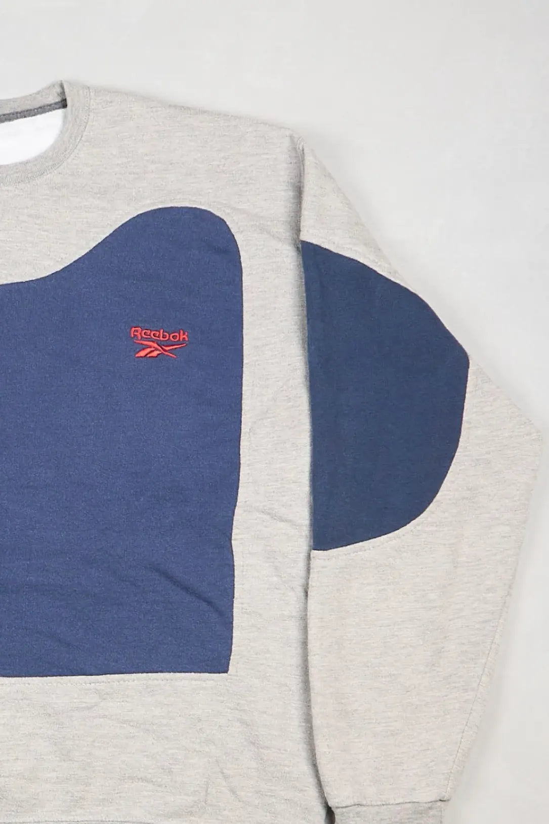 Reebok - Sweatshirt (L) Right