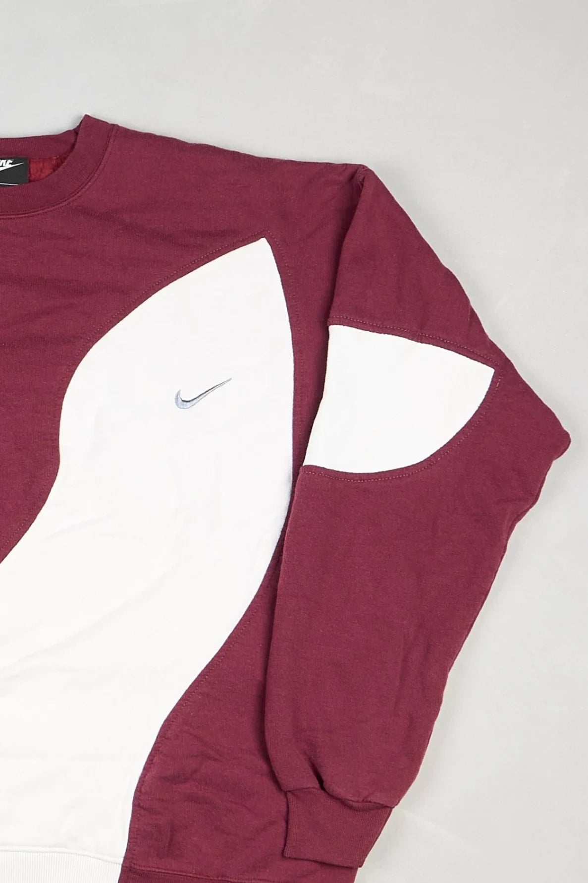 Nike - Sweatshirt (L) Right