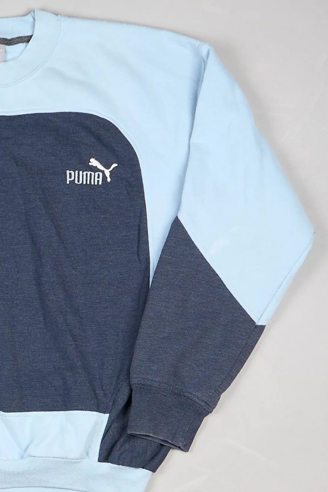 Puma - Renewed Sweatshirt (M) Right