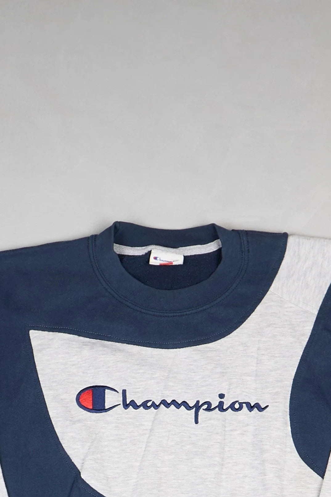 Champion - Renewed Sweatshirt (L) Top