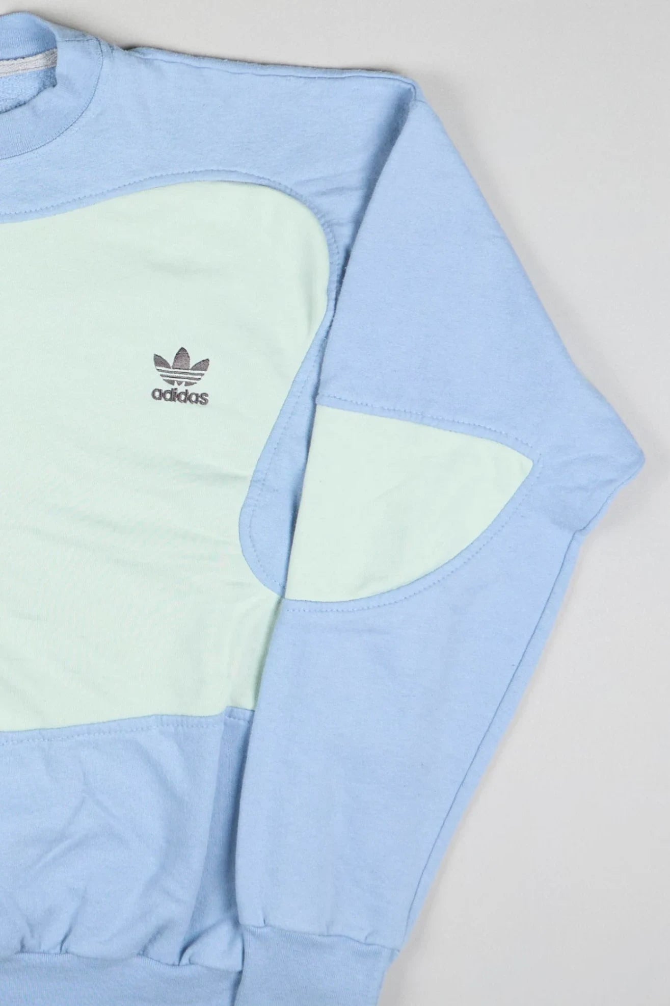 Adidas - Sweatshirt (S)