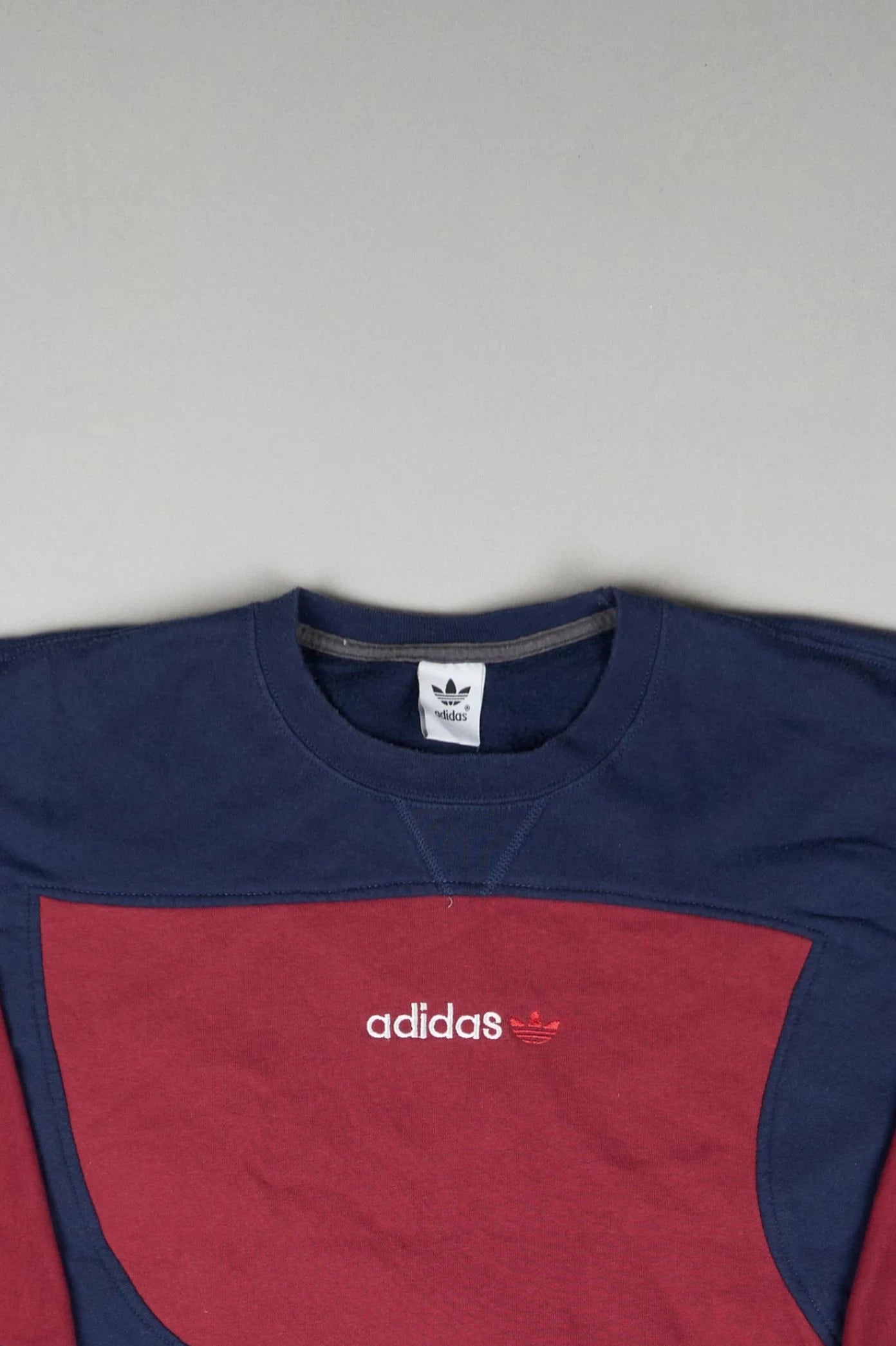 Adidas - Sweatshirt (L)