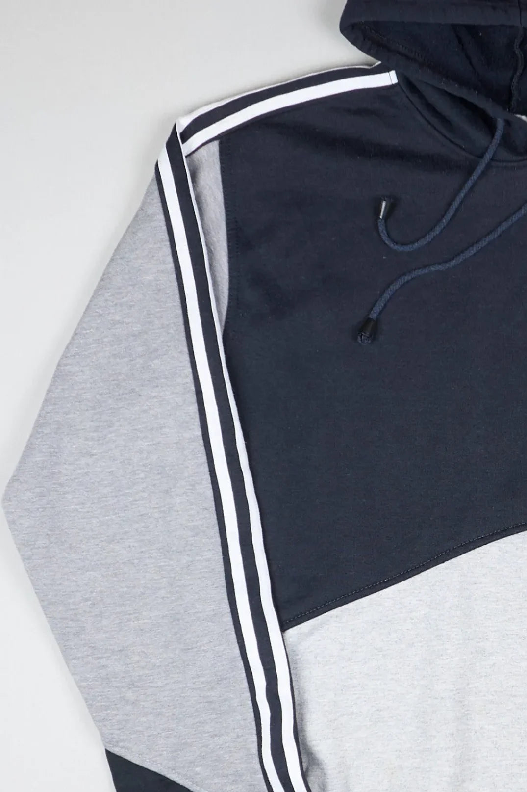 Adidas - Renewed Hoodie (XXL)