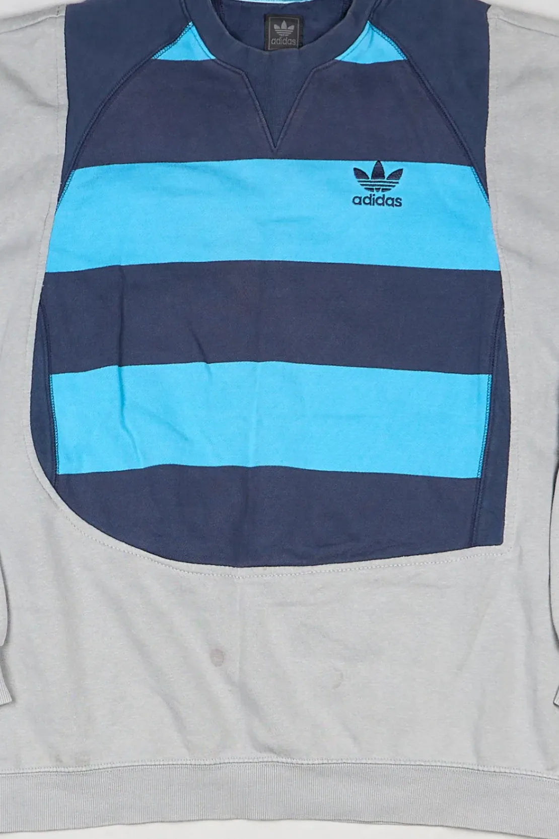 Adidas - Sweatshirt (L) Center