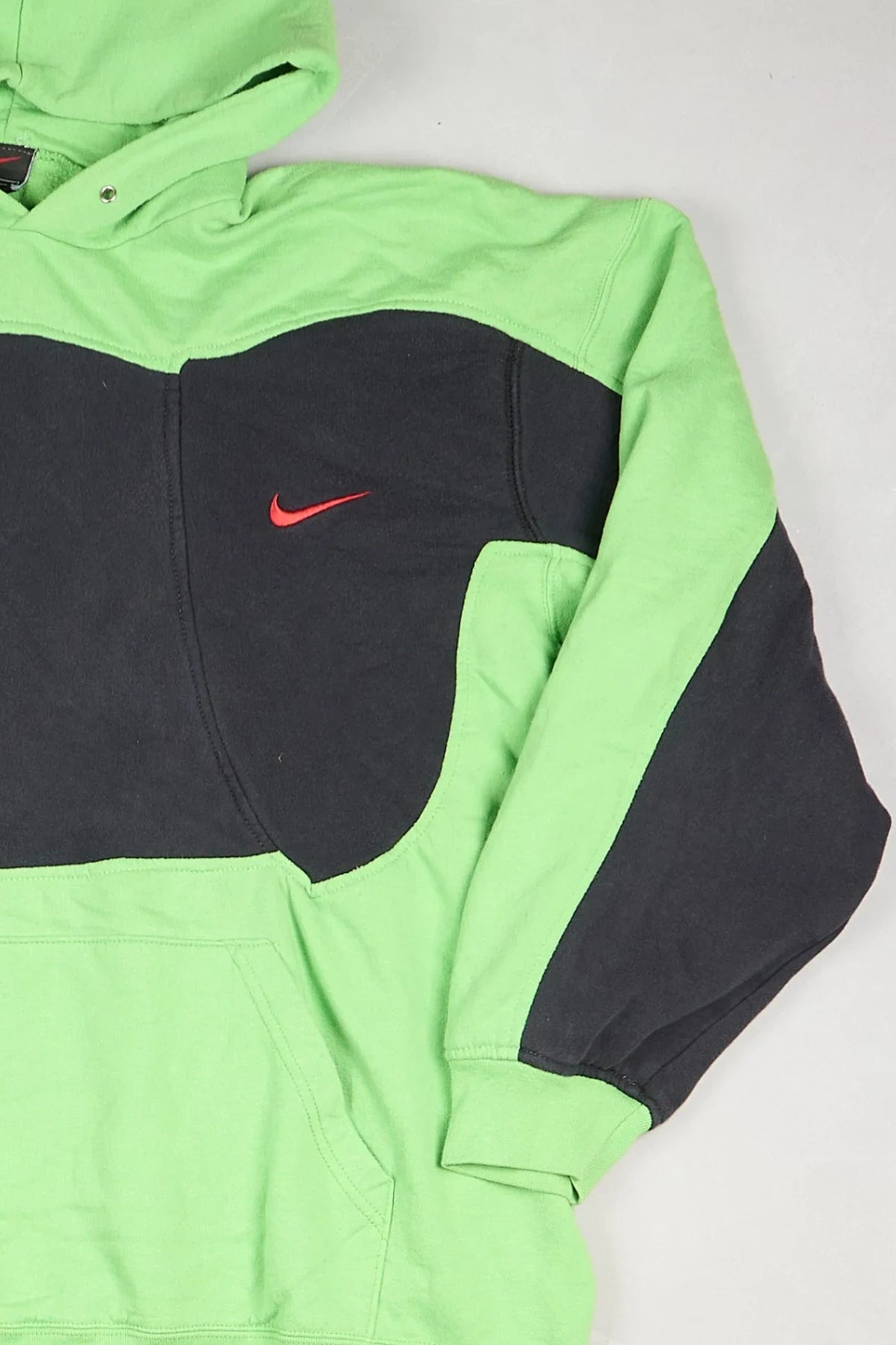 Nike - Hoodie (L) Right