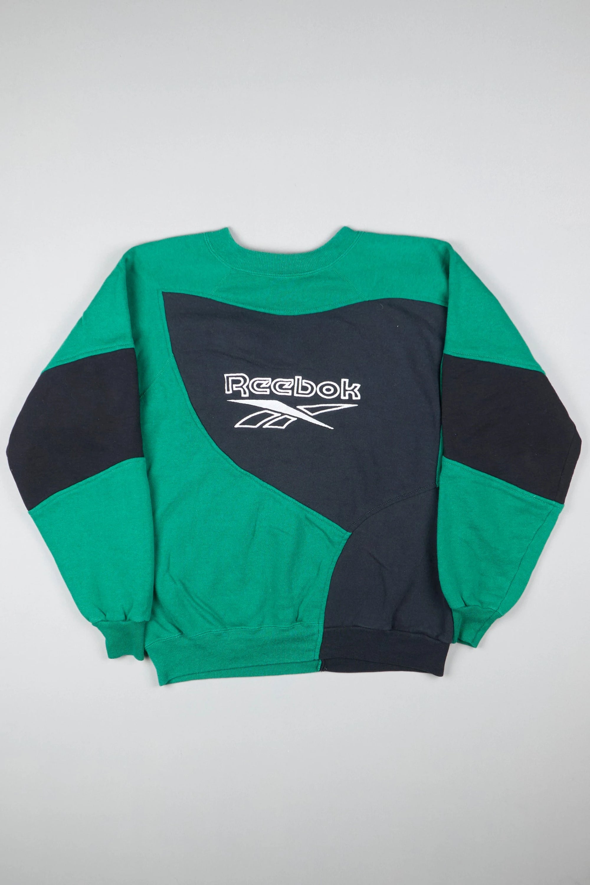 Reebok - Renewed Sweatshirt (L)