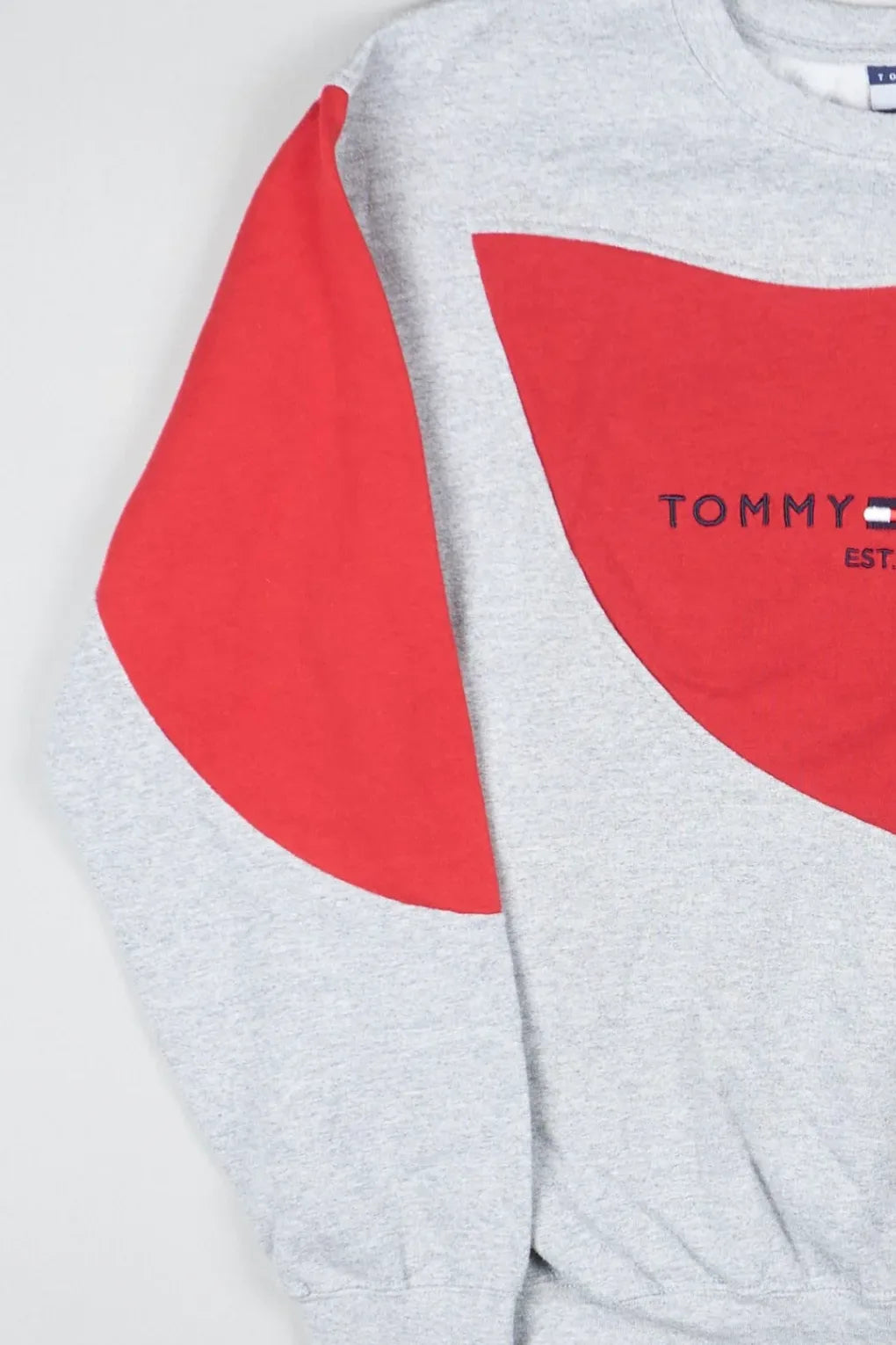 Tommy Hilfiger - Renewed Sweatshirt (L) Left