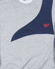 Reebok - Renewed Sweatshirt (L) Center