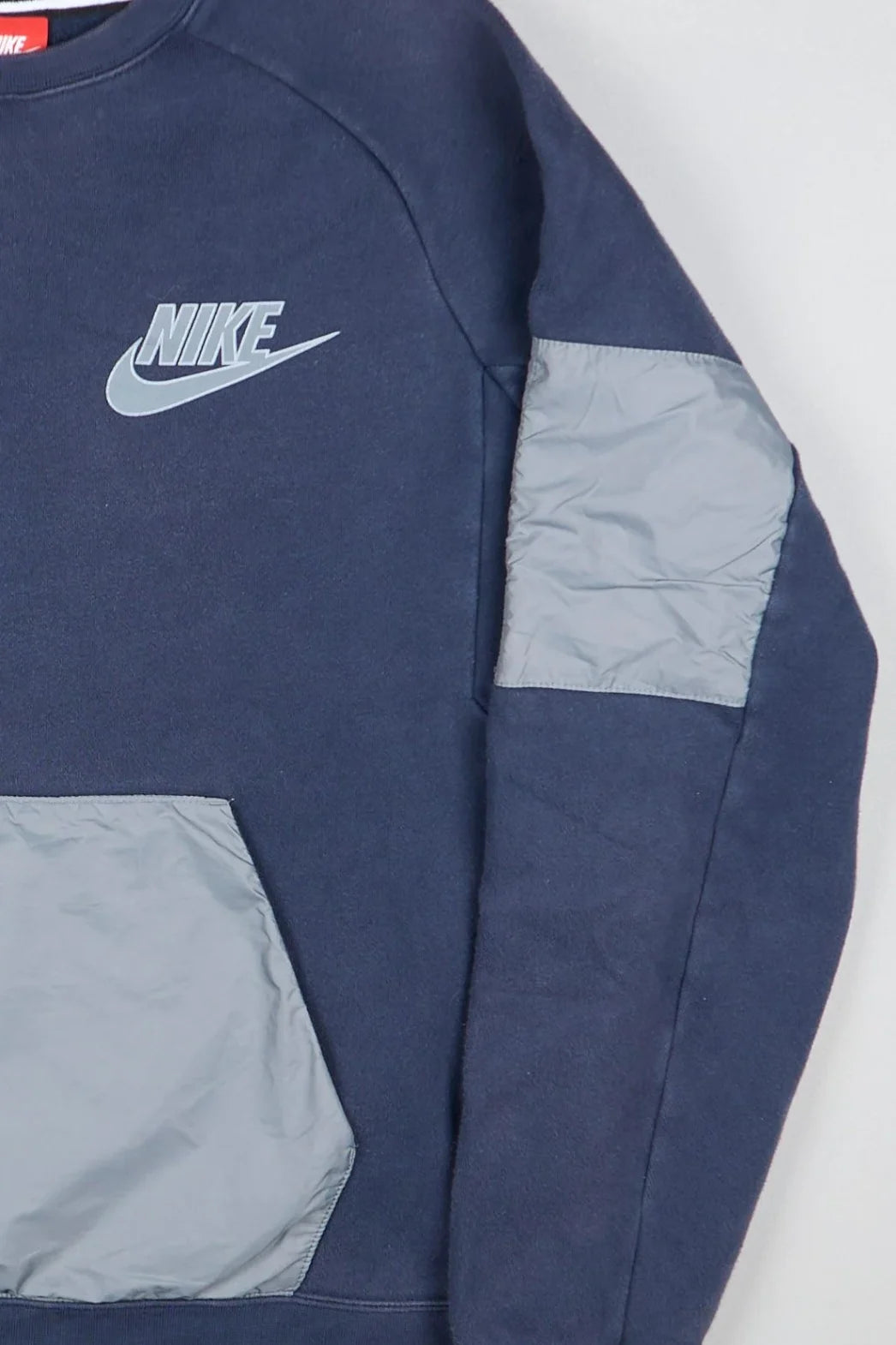 Nike - Sweatshirt (L) Right