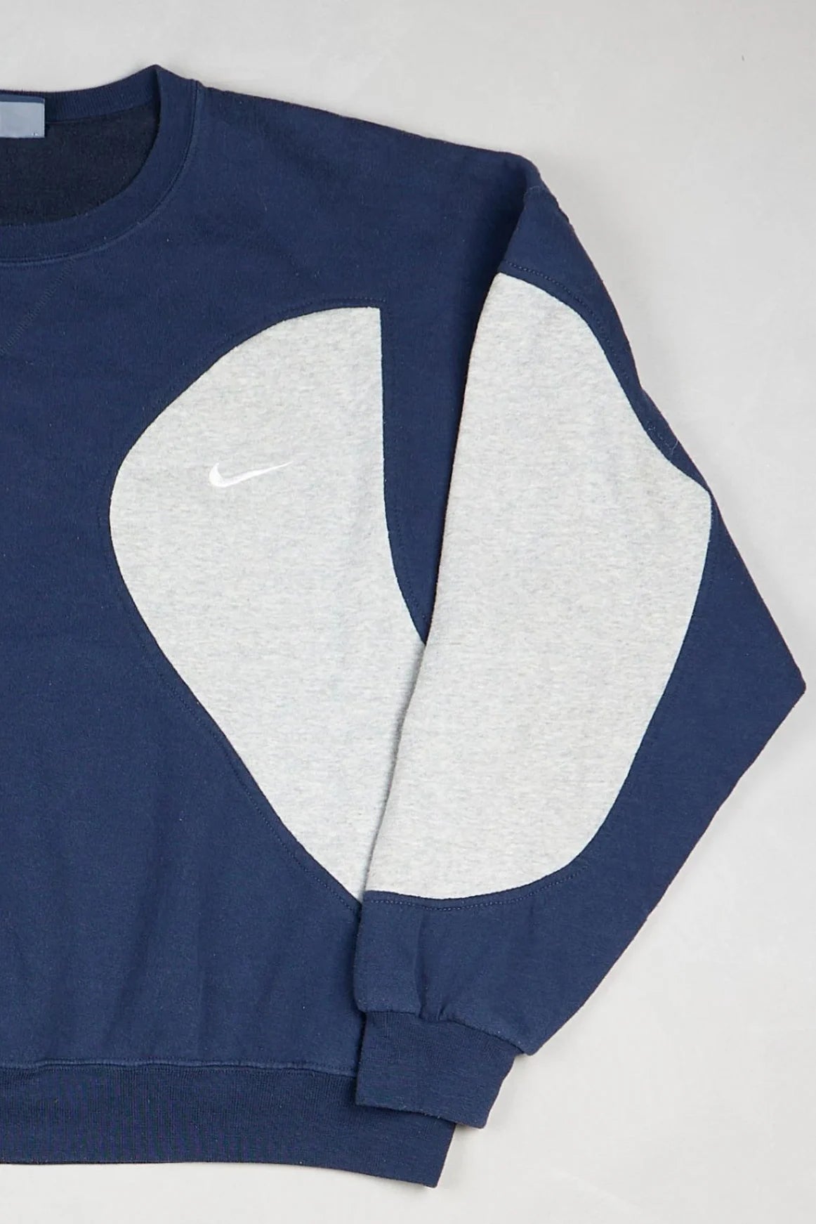 Nike - Sweatshirt (L) Right