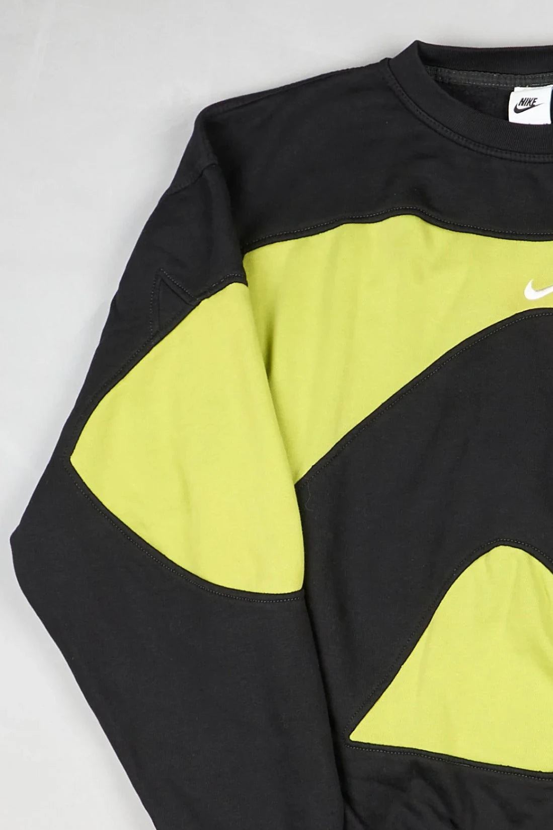 Nike - Sweatshirt (L) Left