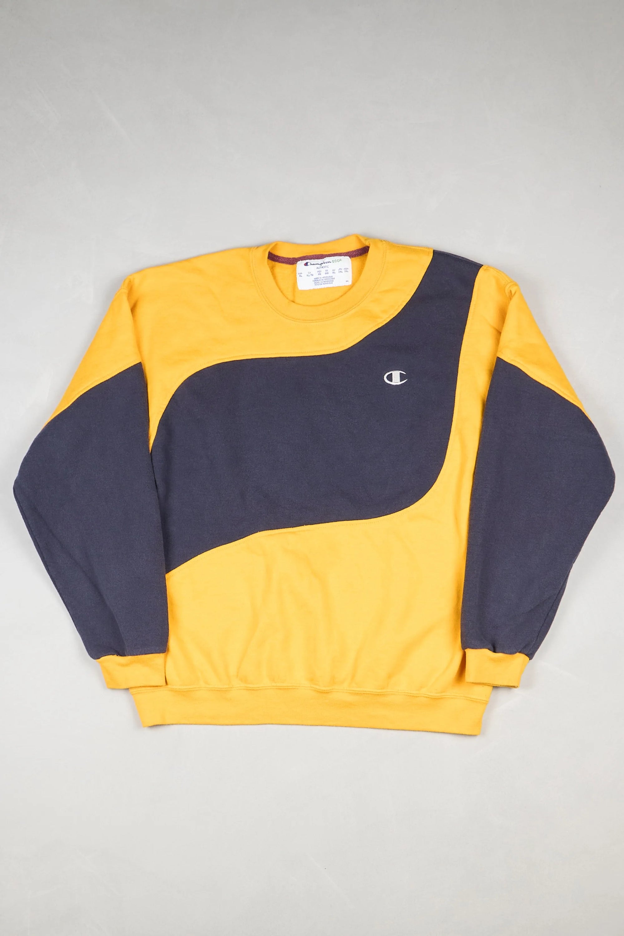 Champion - Sweatshirt (L)