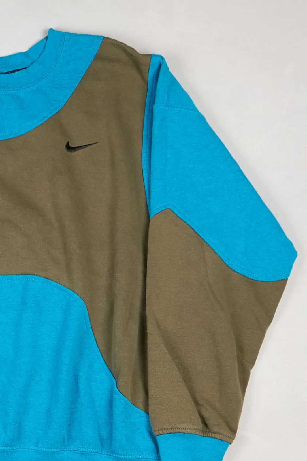 Nike - Sweatshirt (M) Right