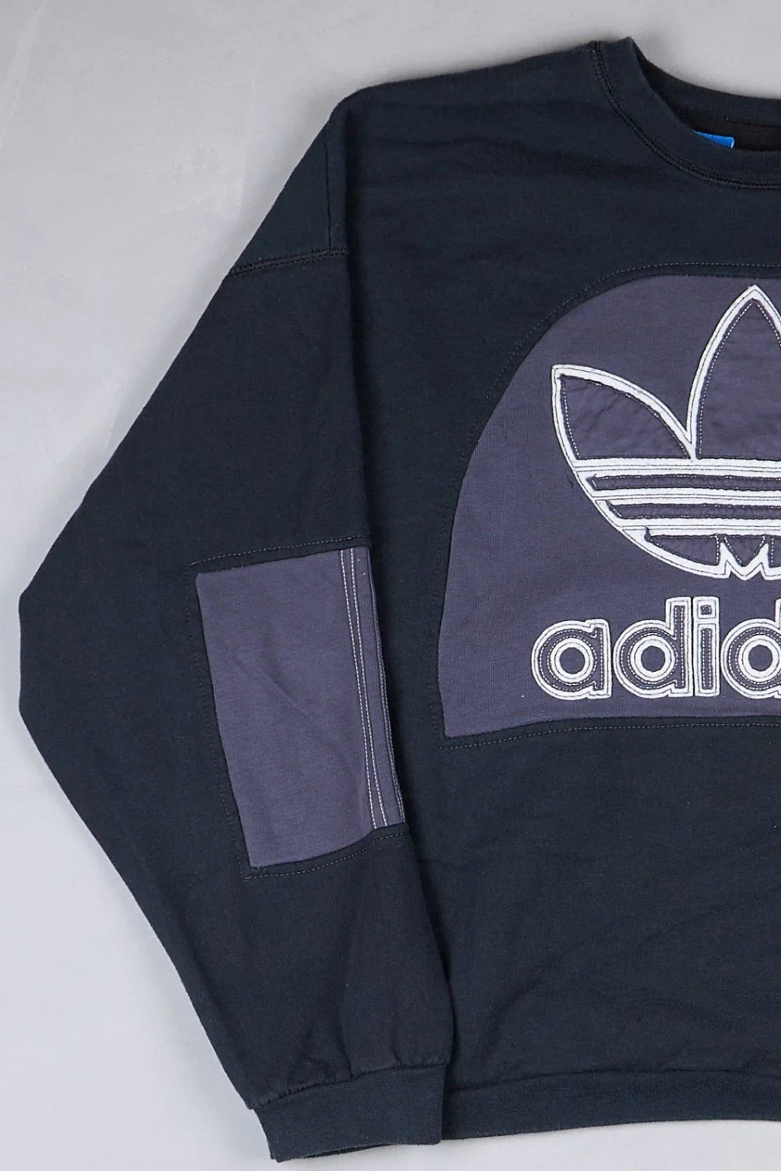 Adidas - Sweatshirt (L)