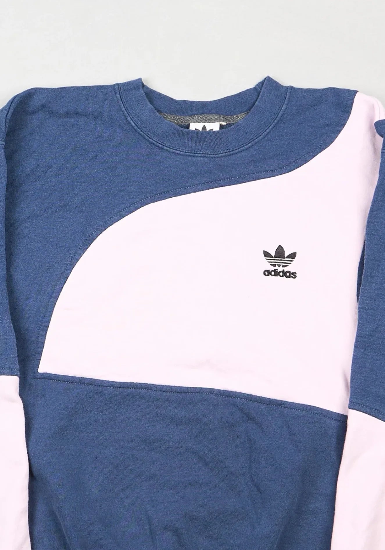 Adidas - Sweatshirt (L)