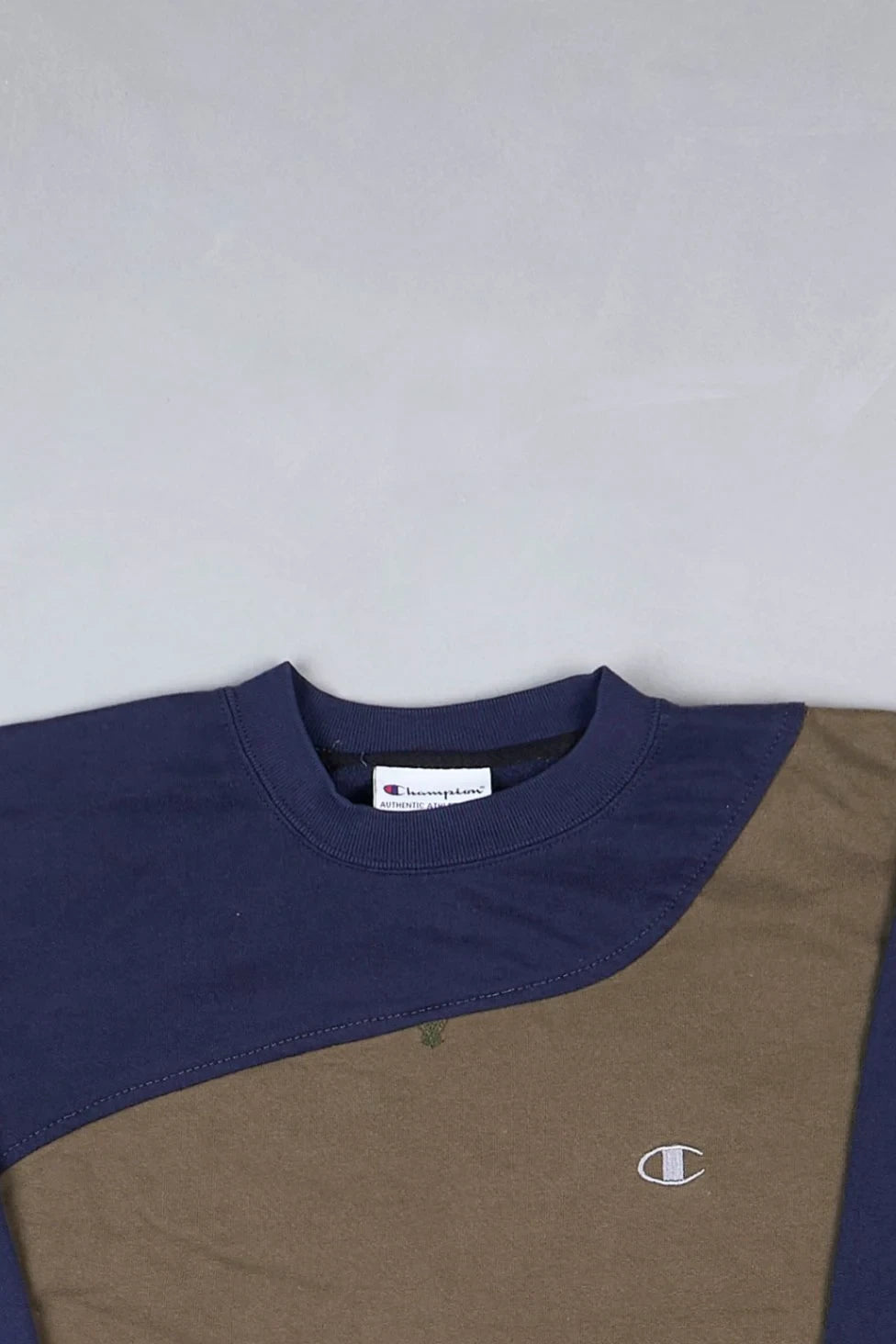 Champion - Sweatshirt (S)