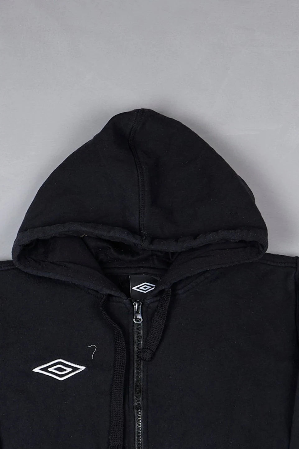 Umbro - Full Zip (L)