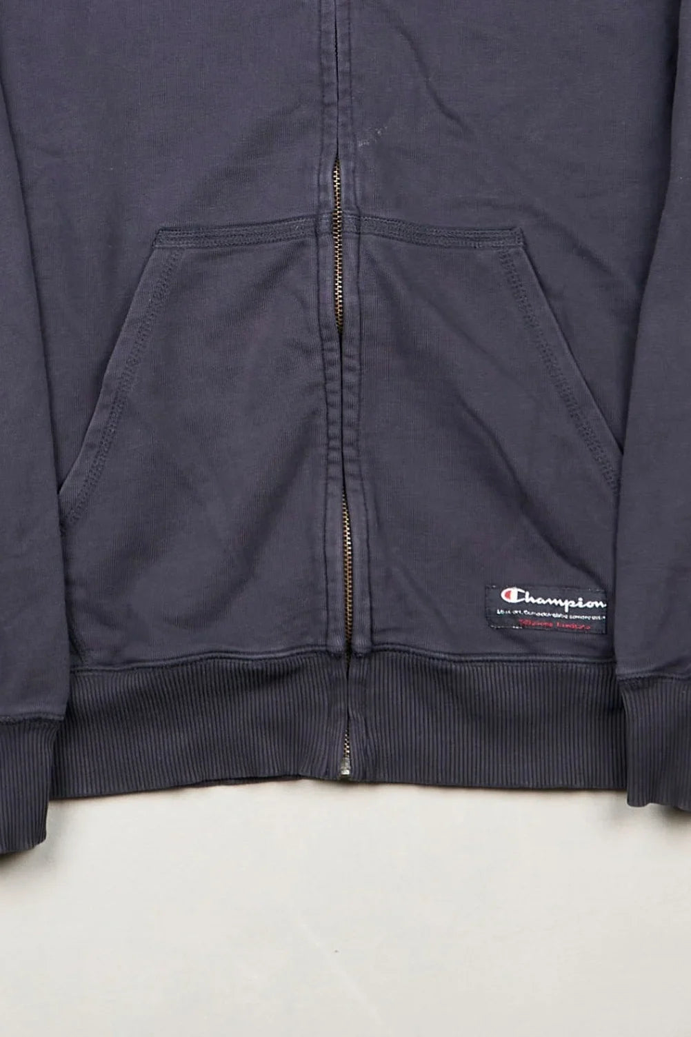 Champion - Full Zip (M)