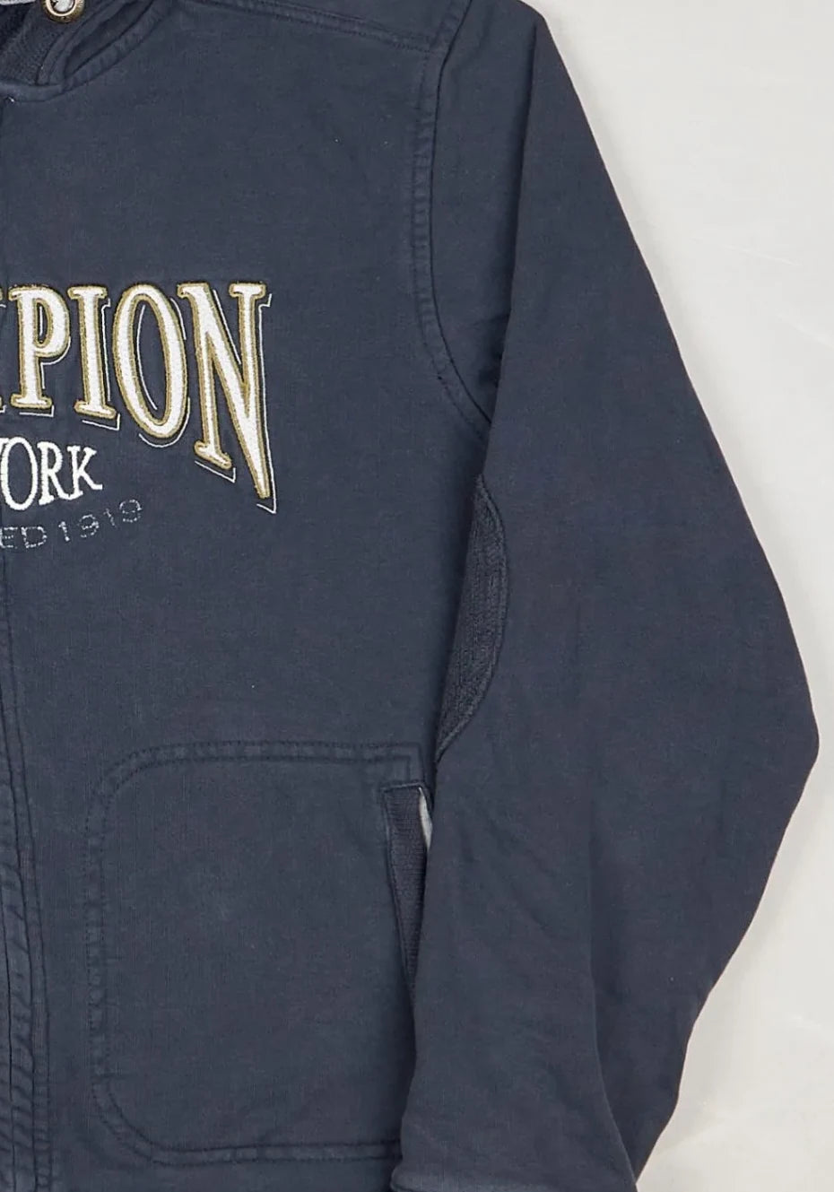 Champion - Full Zip (L)