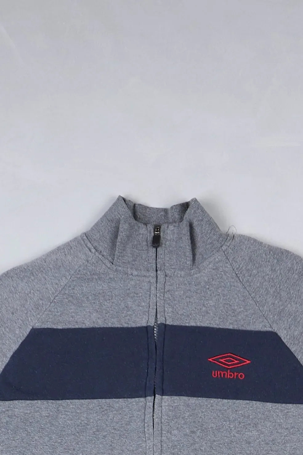 Umbro - Full Zip (L)