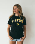 Pirates P - T-Shirt